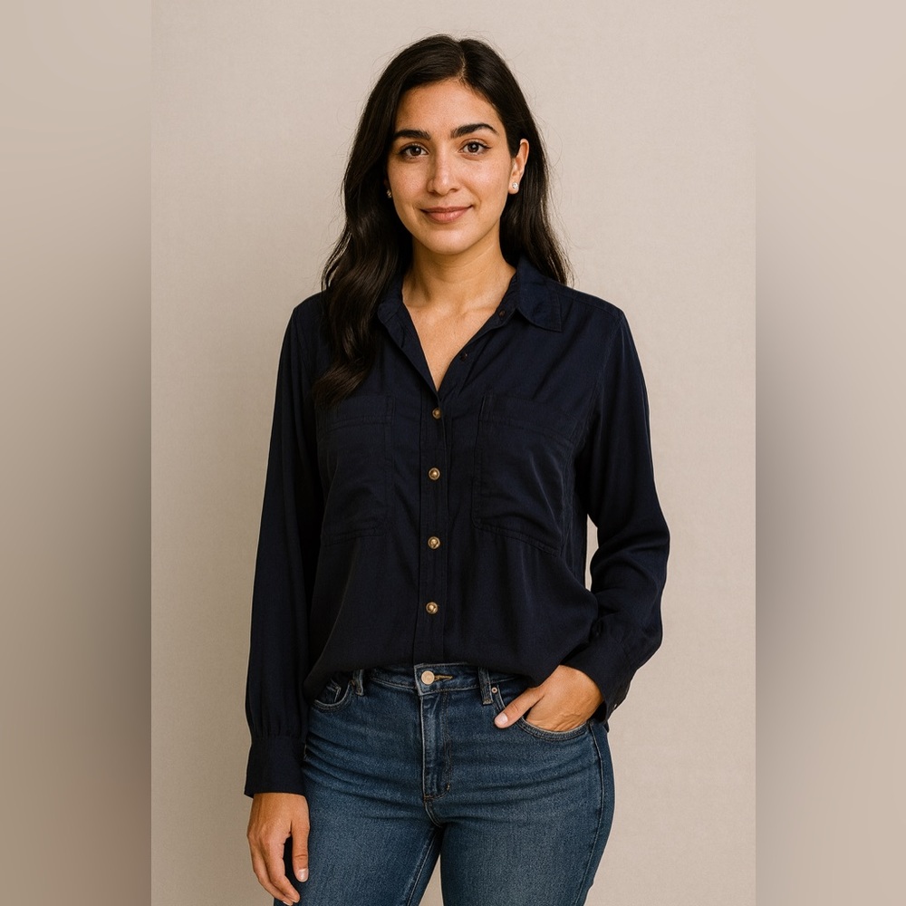 Banana Republic Women’s Large Navy Blue Safari Shirt Button-Front Blouse
